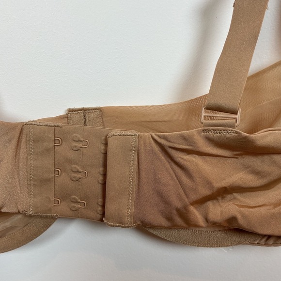 SKIMS Fits Everybody T-Shirt Bra Nude Strapless‎ Convertible Underwire 32C - Picture 4 of 5